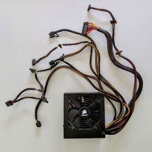 CORSAIR CX600 Power Supply Model 75-001668 Very Good Pre-Owned Condition